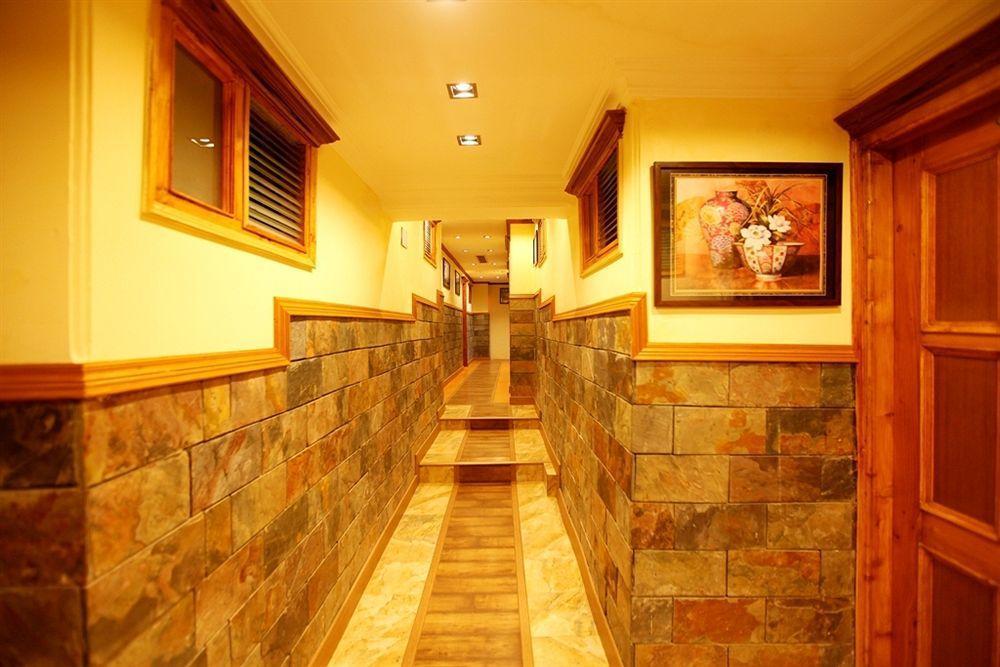 Bridge View Regency Hotel Shimla Buitenkant foto